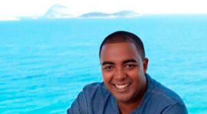 Renato Milagres recebe Sombrinha