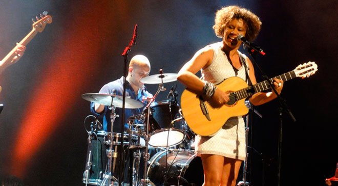 Clube do Samba faz esquenta para o Carnaval 2016